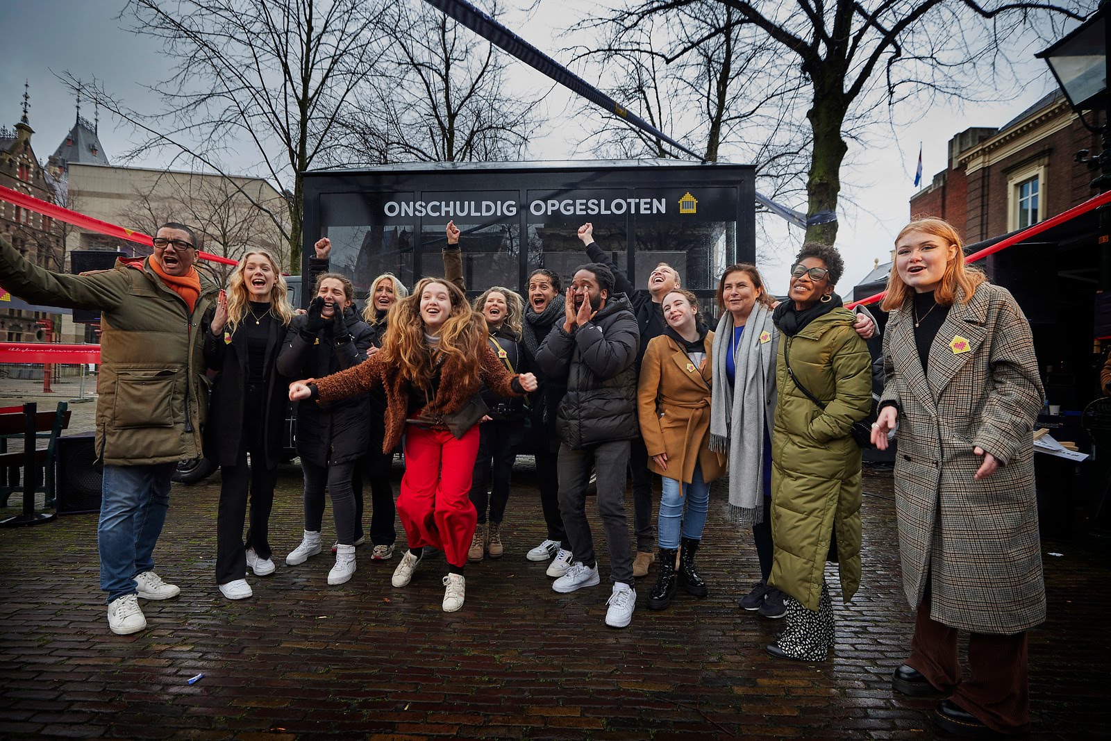 De ambassadeurs van Stichting Het Vergeten Kind op het Binnenhof.